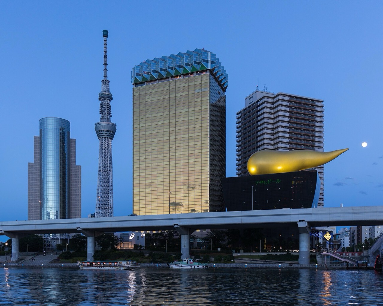 Sumida — SKYTREE & SUMO