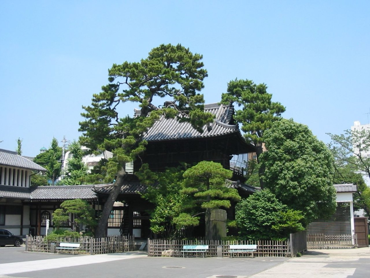 Sengakuji Temple